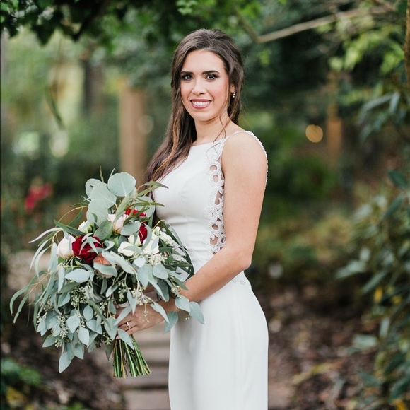 I am a wedding hair and makeup artist - Picture 2 of 8